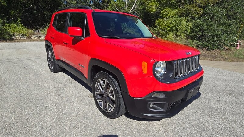 Jeep Renegade Vehicle Image 7