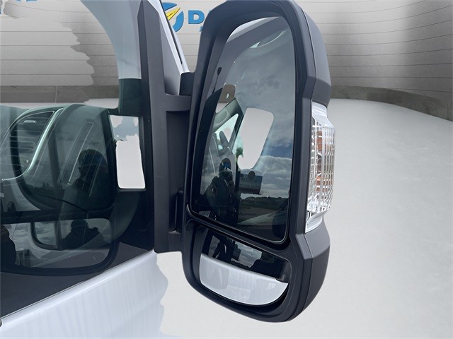 Ram ProMaster Cargo Van Vehicle Full-screen Gallery Image 25