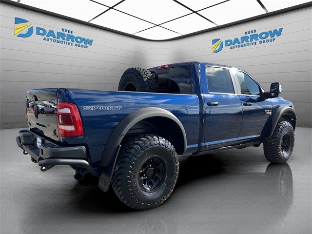 Ram 2500 Vehicle Full-screen Gallery Image 5