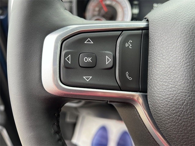 Ram 2500 Vehicle Full-screen Gallery Image 15