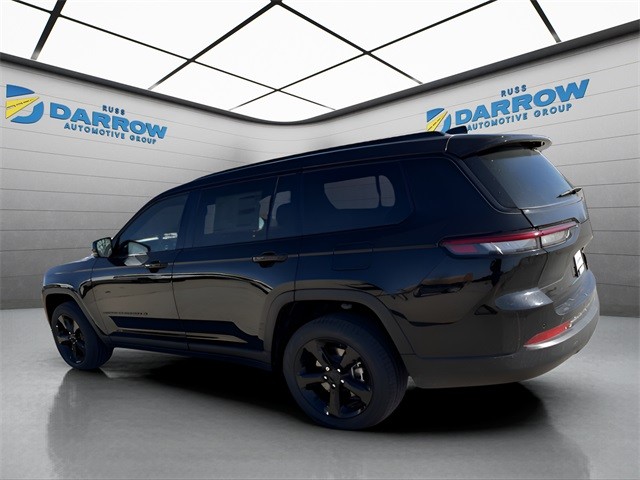 Jeep Grand Cherokee L Vehicle Full-screen Gallery Image 3