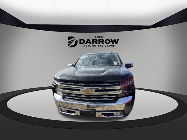 Chevrolet Silverado 1500 Vehicle Full-screen Gallery Image 2
