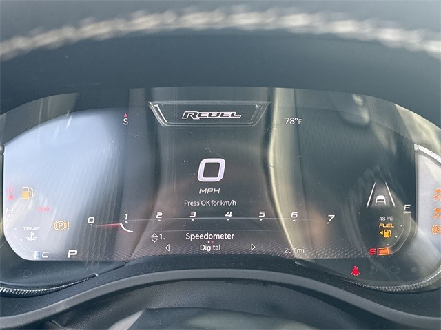 Ram 1500 Vehicle Full-screen Gallery Image 16