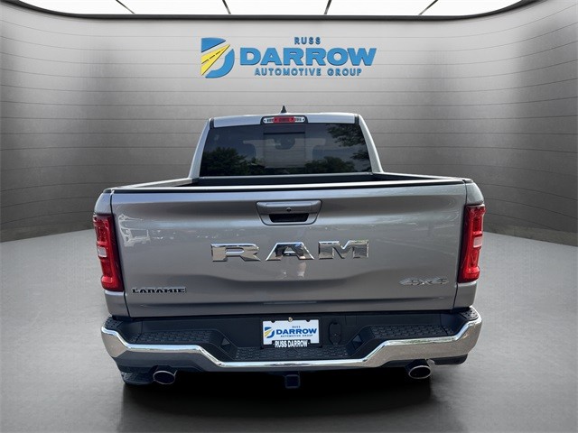 Ram 1500 Vehicle Full-screen Gallery Image 4
