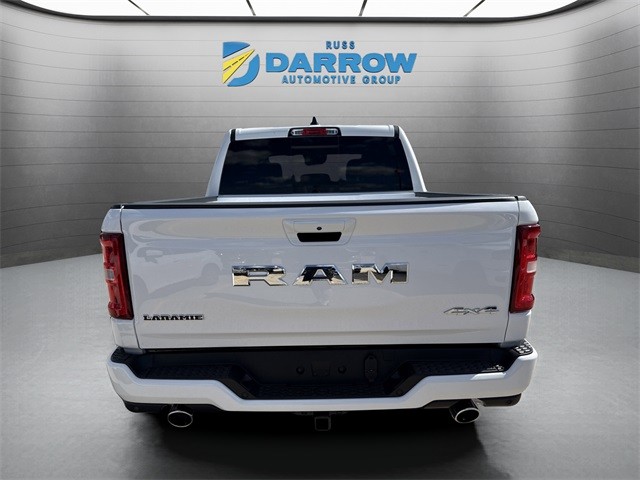 Ram 1500 Vehicle Full-screen Gallery Image 4