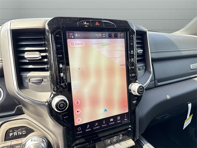 Ram 1500 Vehicle Full-screen Gallery Image 19