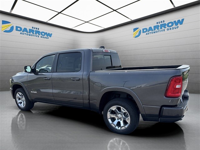 Ram 1500 Vehicle Full-screen Gallery Image 3