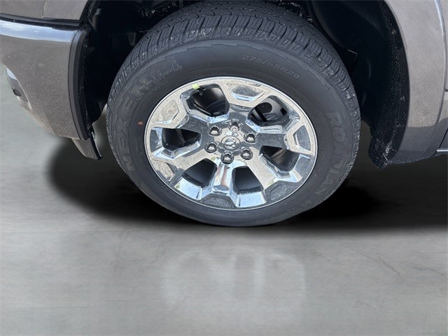 Ram 1500 Vehicle Full-screen Gallery Image 9