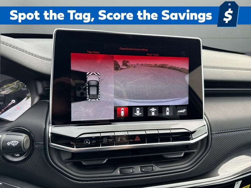 Jeep Compass Vehicle Full-screen Gallery Image 19