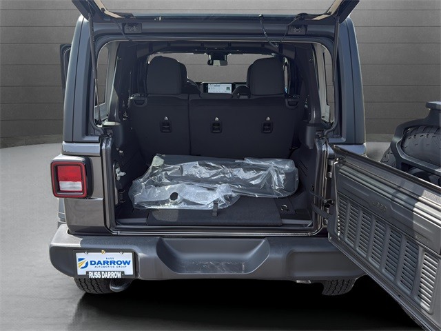 Jeep Wrangler Vehicle Full-screen Gallery Image 11