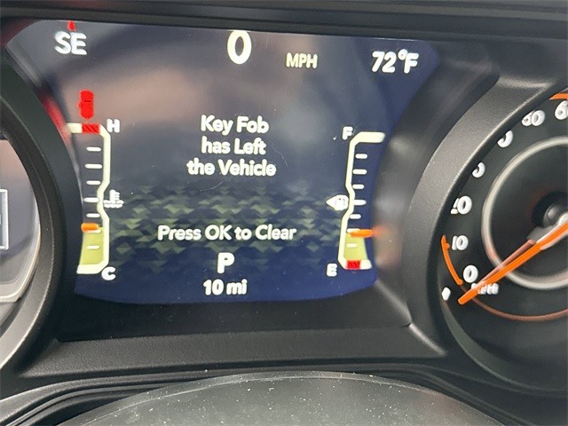 Jeep Wrangler Vehicle Full-screen Gallery Image 16