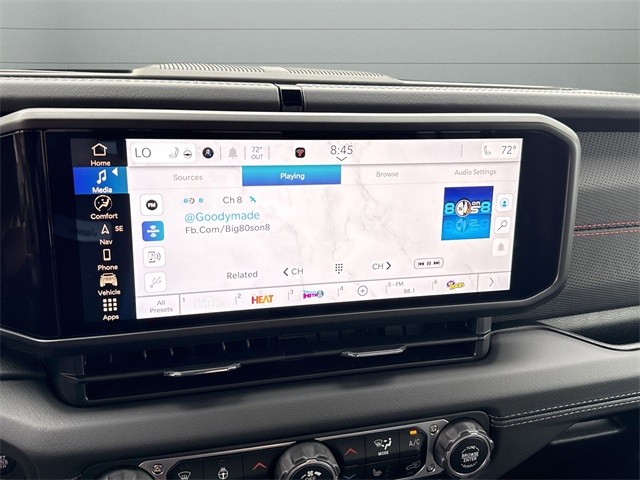 Jeep Wrangler Vehicle Full-screen Gallery Image 18