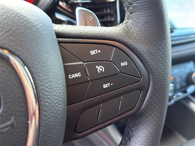 Dodge Durango Vehicle Full-screen Gallery Image 11