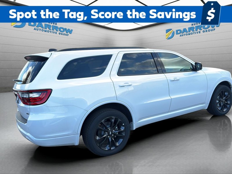 Dodge Durango Vehicle Full-screen Gallery Image 4