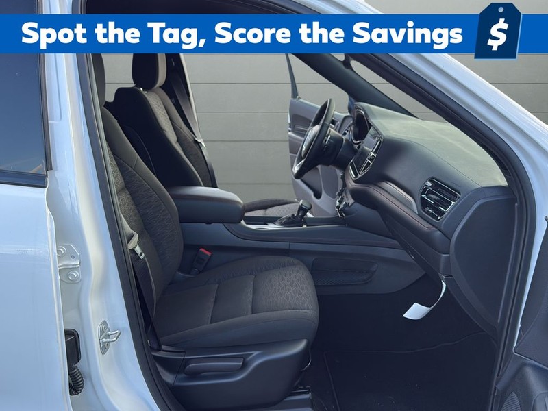 Dodge Durango Vehicle Full-screen Gallery Image 18