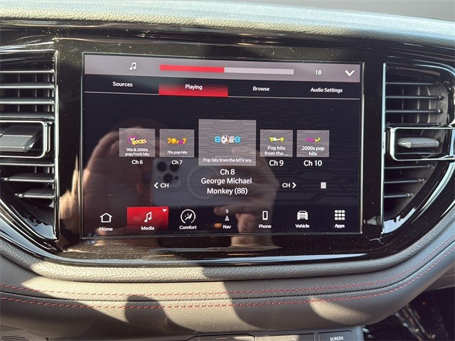 Dodge Durango Vehicle Full-screen Gallery Image 23