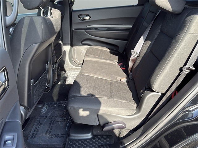 Dodge Durango Vehicle Full-screen Gallery Image 28