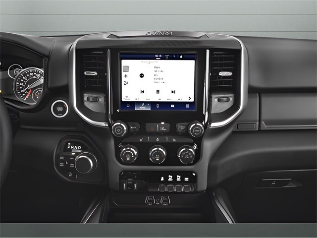 Ram 1500 Vehicle Full-screen Gallery Image 12