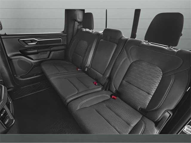 Ram 1500 Vehicle Full-screen Gallery Image 15