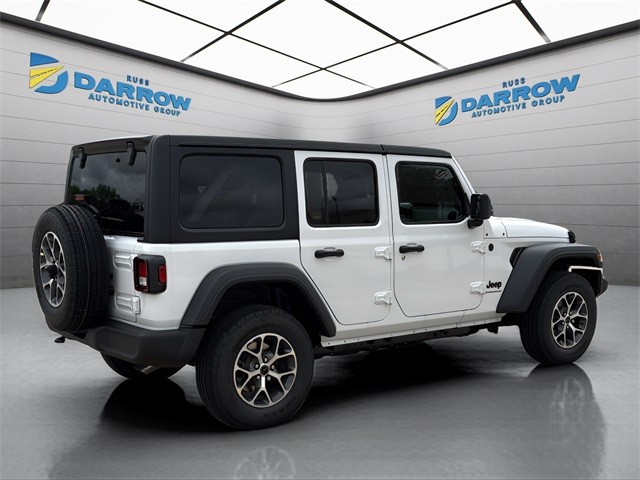Jeep Wrangler Vehicle Full-screen Gallery Image 10