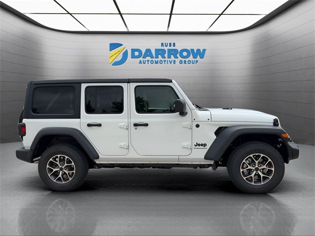 Jeep Wrangler Vehicle Full-screen Gallery Image 12