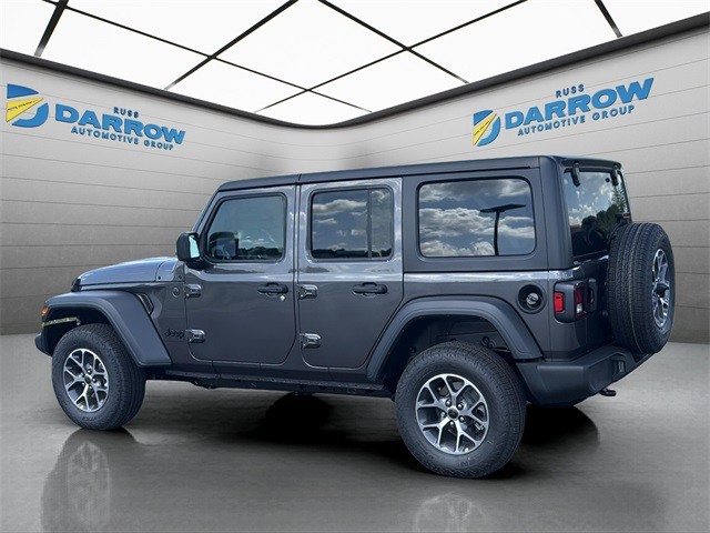 Jeep Wrangler Vehicle Full-screen Gallery Image 3