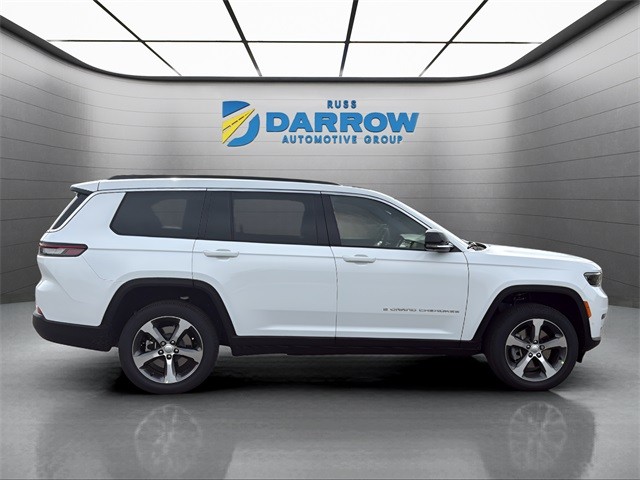 Jeep Grand Cherokee L Vehicle Full-screen Gallery Image 29