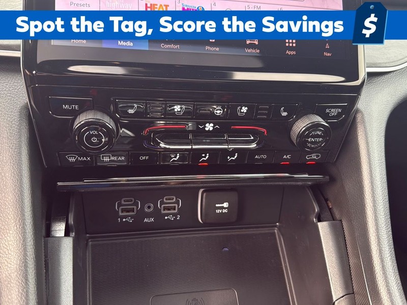 Jeep Grand Cherokee L Vehicle Full-screen Gallery Image 16