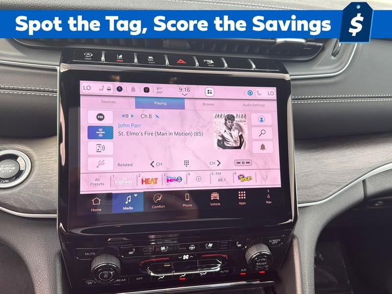 Jeep Grand Cherokee L Vehicle Full-screen Gallery Image 21