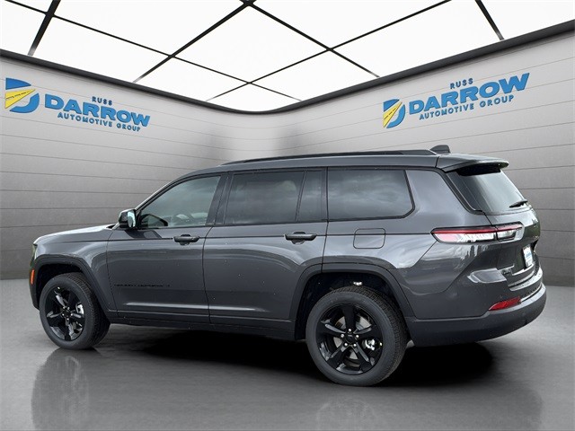 Jeep Grand Cherokee L Vehicle Full-screen Gallery Image 3