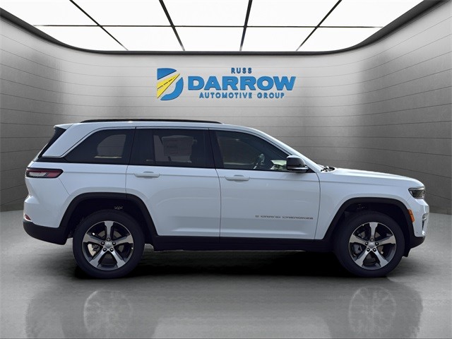 Jeep Grand Cherokee Vehicle Full-screen Gallery Image 28