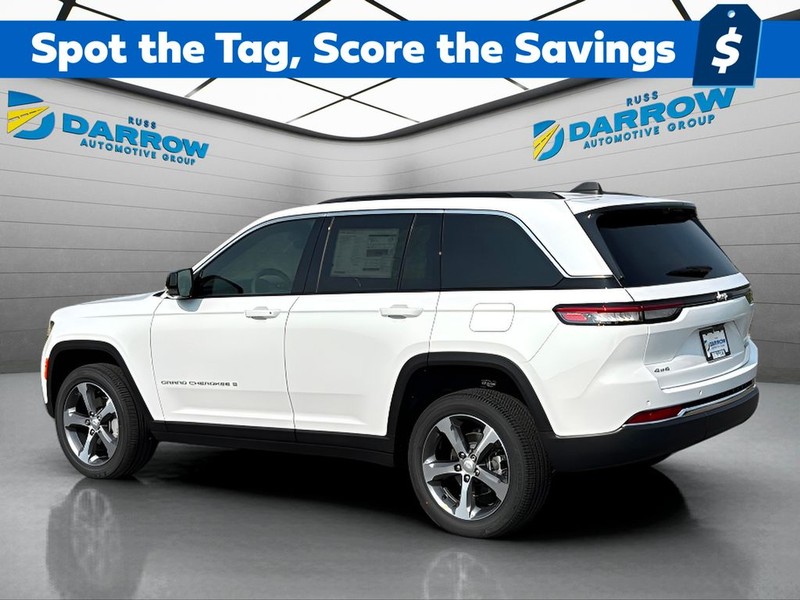 Jeep Grand Cherokee Vehicle Full-screen Gallery Image 3