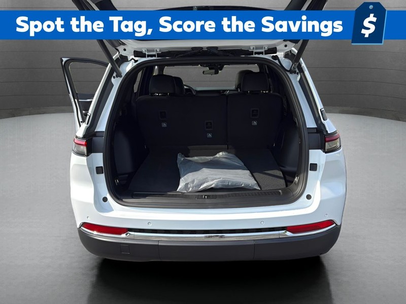 Jeep Grand Cherokee Vehicle Full-screen Gallery Image 9