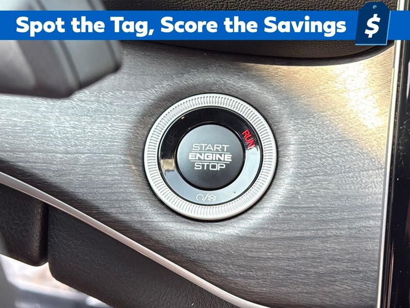 Jeep Grand Cherokee Vehicle Full-screen Gallery Image 11