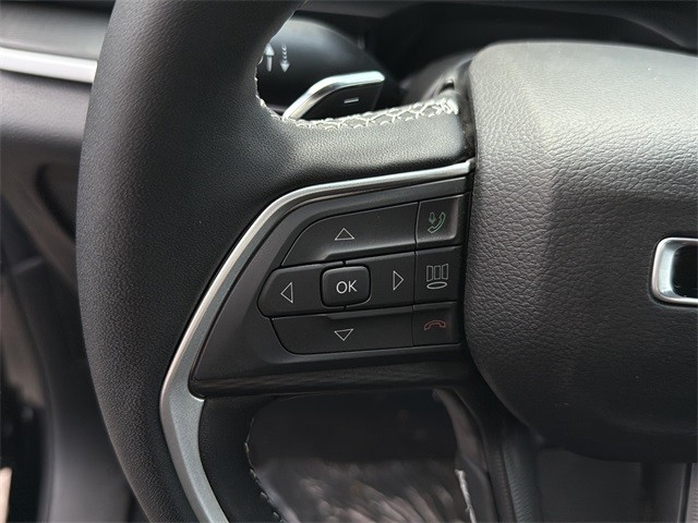 Jeep Grand Cherokee Vehicle Full-screen Gallery Image 27