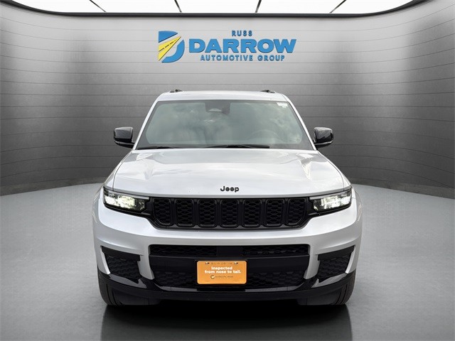 Jeep Grand Cherokee L Vehicle Full-screen Gallery Image 8