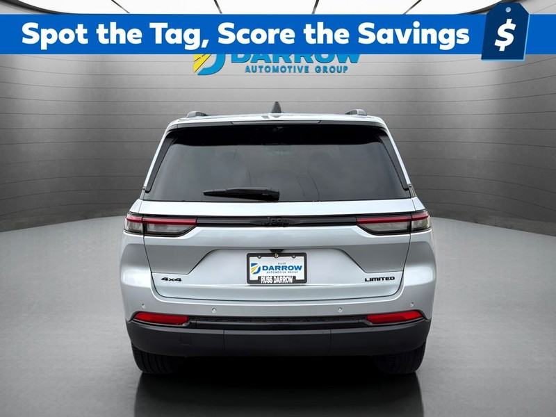 Jeep Grand Cherokee Vehicle Full-screen Gallery Image 4