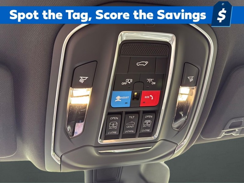 Jeep Grand Cherokee Vehicle Full-screen Gallery Image 13