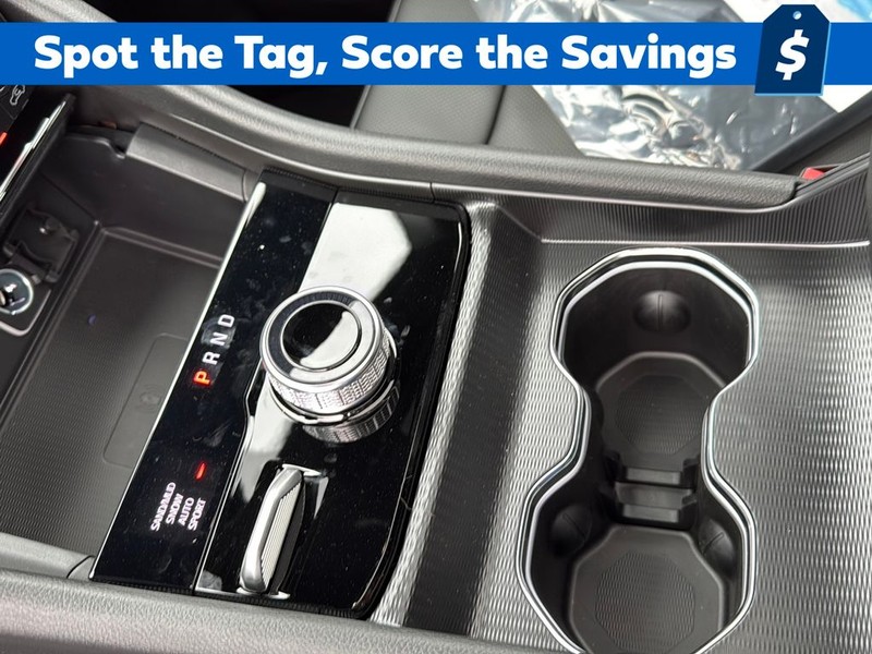 Jeep Grand Cherokee Vehicle Full-screen Gallery Image 17