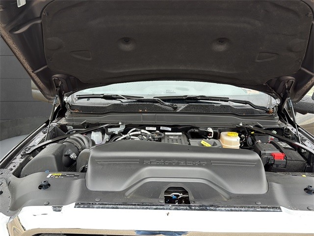 Ram 2500 Vehicle Full-screen Gallery Image 19