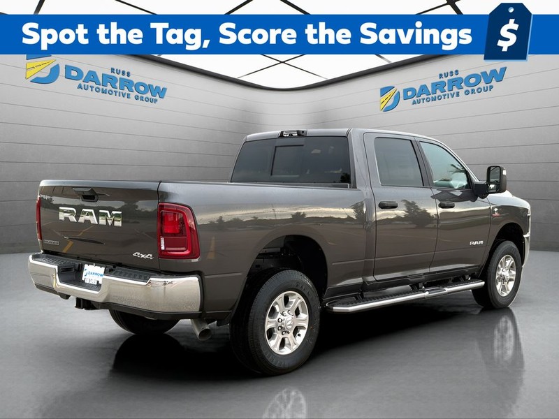 Ram 2500 Vehicle Full-screen Gallery Image 5