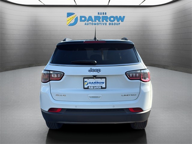 Jeep Compass Vehicle Full-screen Gallery Image 4