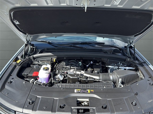 Jeep Grand Cherokee Vehicle Full-screen Gallery Image 20