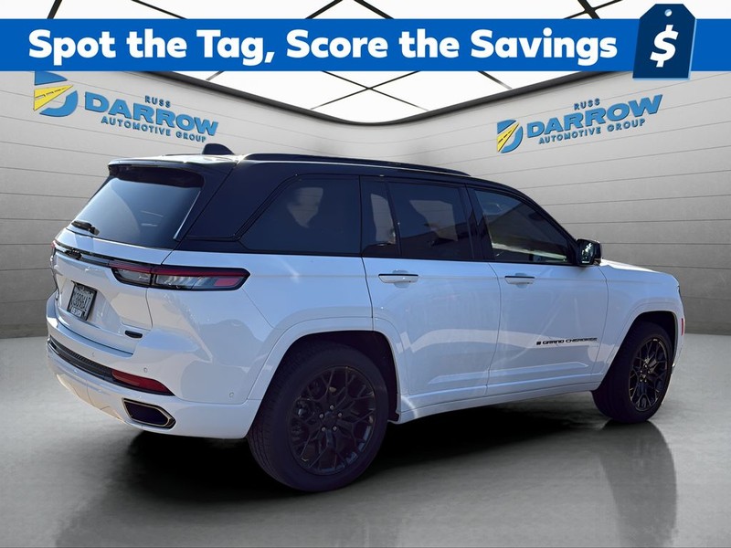 Jeep Grand Cherokee Vehicle Full-screen Gallery Image 5