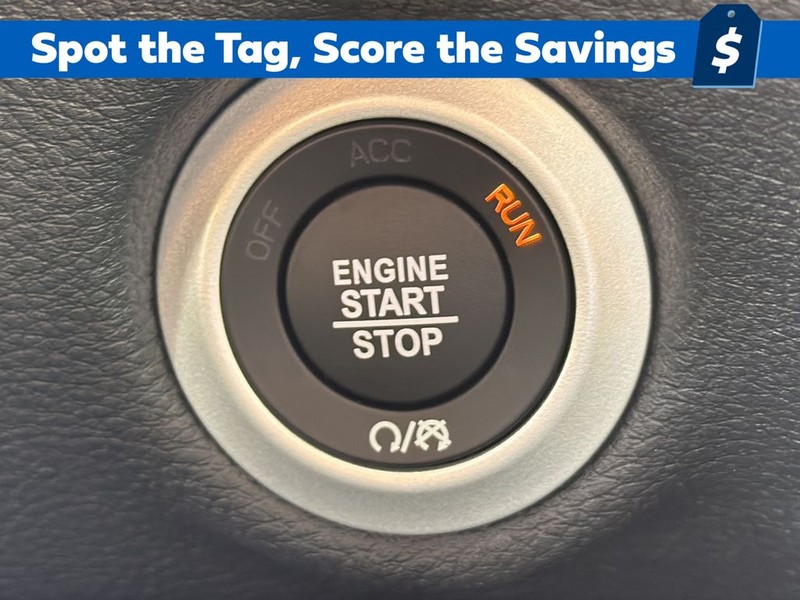 Chrysler Pacifica Vehicle Full-screen Gallery Image 23