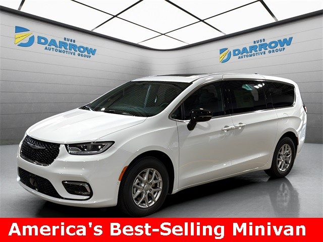 2026 Chrysler Pacifica Select's photo