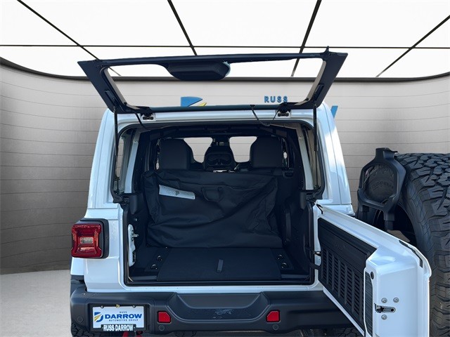 Jeep Wrangler Vehicle Full-screen Gallery Image 26