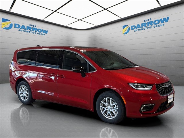 Chrysler Pacifica Vehicle Full-screen Gallery Image 7