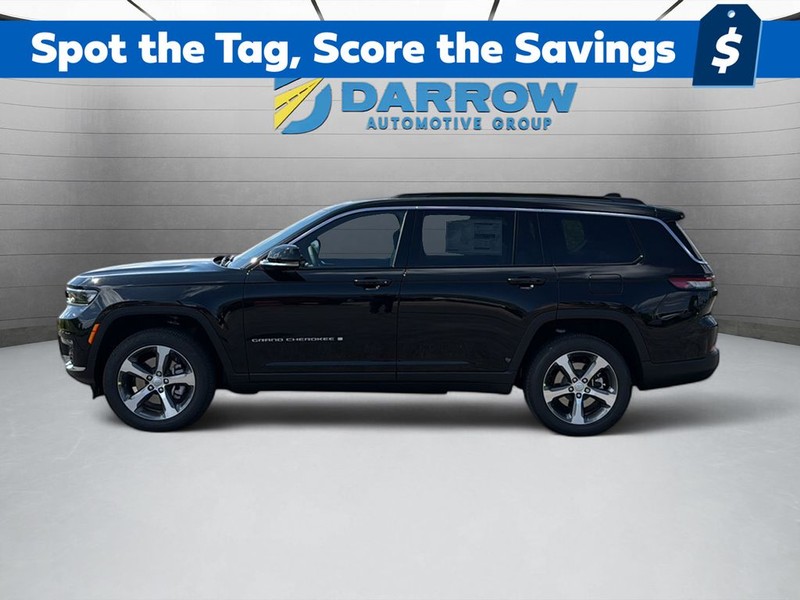 Jeep Grand Cherokee L Vehicle Full-screen Gallery Image 2