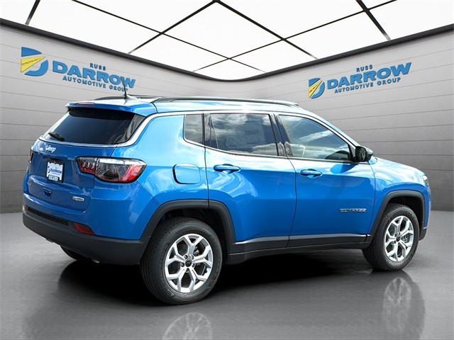 Jeep Compass Vehicle Full-screen Gallery Image 5